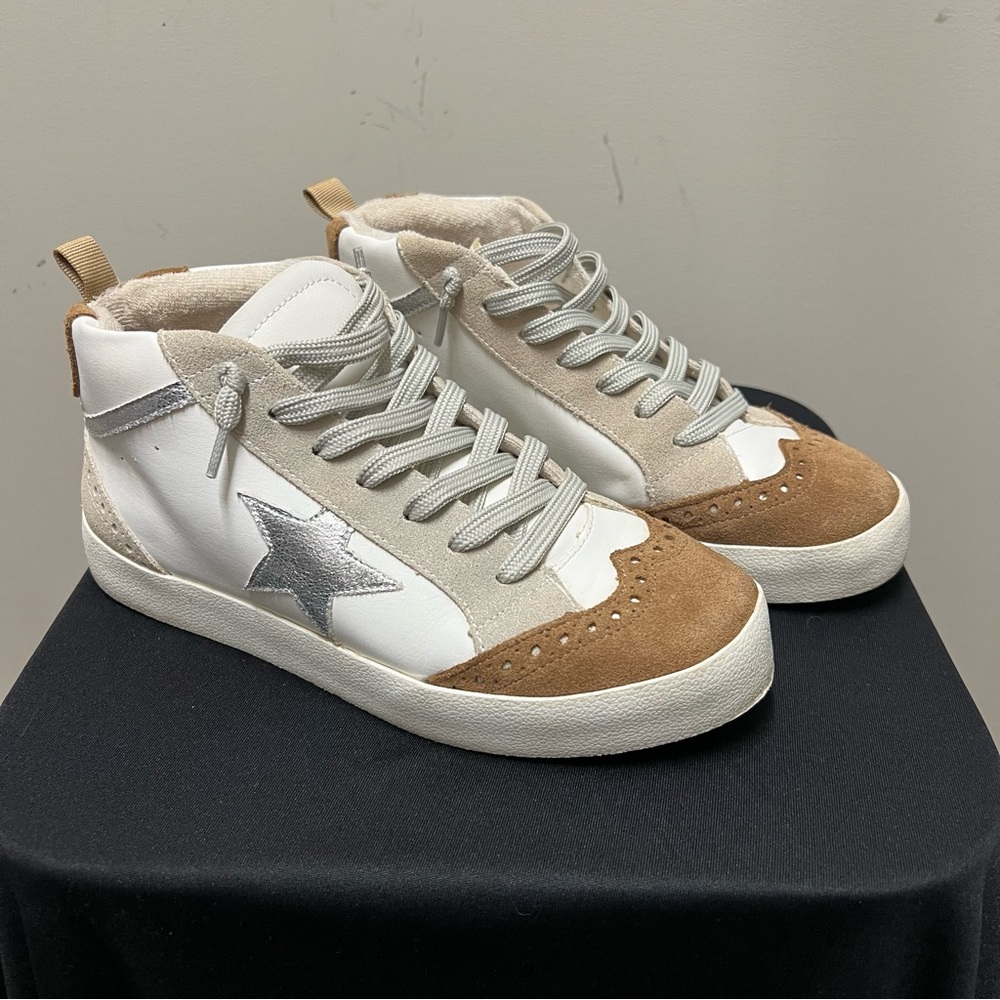 Kellparker Women’s Molly Sneakers